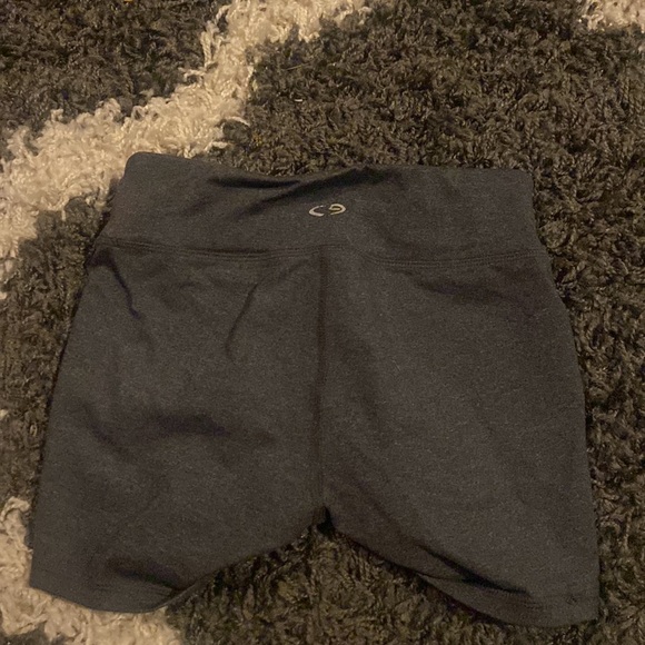 gray athletic spandex - Picture 2 of 2